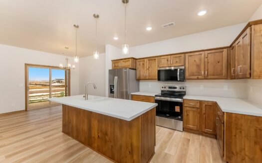 6148 Bison (End Unit)